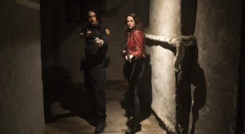 программа Кинопремьера: Обитель зла: Раккун Сити