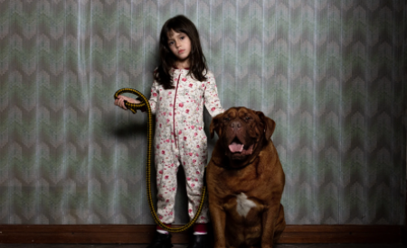 кадр из фильма Одержимые злом