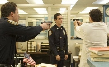 программа РЕН ТВ: Опасный квартал