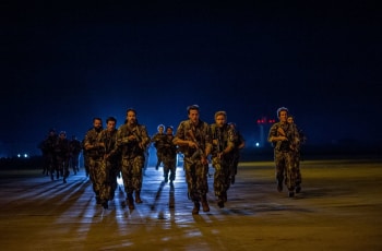программа Hollywood: Операция Шаровая молния