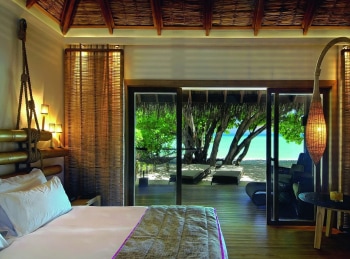 программа Загородный: Отель своими руками 16 серия