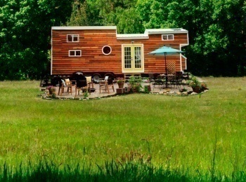 Охотники-за-крошечными-домами-Крошечный-дом-в-Западной-Вирджинии