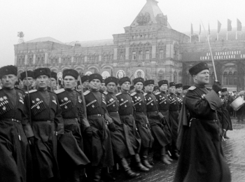 Парад-Победы-Прямая-трансляция