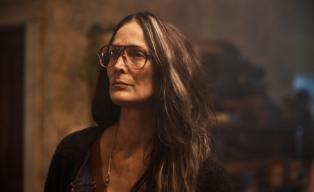 кадр из фильма Перерожденные