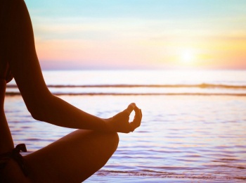 Полина-Савченко-Детская-йога