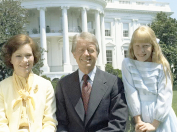 программа Центральное телевидение: Политика на четырех лапах