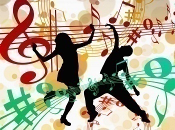 программа Центральное телевидение: Поющая компания 4 серия