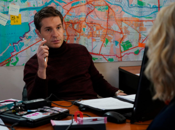 программа Русский Бестселлер: Психология преступления Красное на белом 1 серия