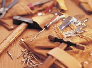 программа Загородный: Ремесло Реставрация и столярное дело