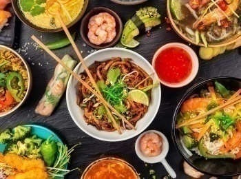 Российские-звезды-готовят-блюда-китайской-кухни-Баранина-с-луком-пореем