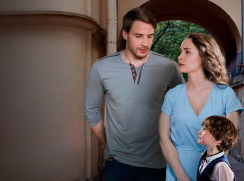 С новым счастьем! кадры