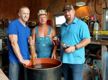 Самогонщики:-виски-без-риска-Наследие-Юга