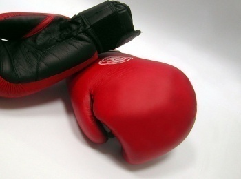 Шоу-на-все-времена-Профессиональный-бокс-Эдуард-Трояновский-против-Клаудинеи-Ласерды-Хабиб-Аллахвердиев-против-Кайзера-Мабузы