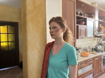 Синий камень кадры