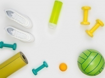 Смешанные-единоборства-UFC-Fight-Night-Зара-Фэирн-против-Айлин-Перез-Бенуа-Сэн-Дени-против-Кристоса-Гиагоса-Трансляция-из-Франции-Прямая-трансляция