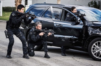программа Sony Turbo: Спецназ города ангелов Стигма