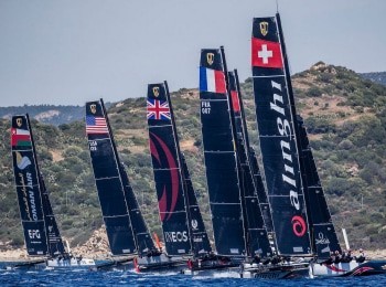 программа Fast & FunBox: Speed Catamarans GC32