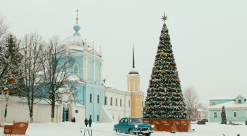 программа Наш кинороман: Старушки в снегах