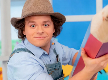 Студия-Каляки-Маляки-Готовим-чай