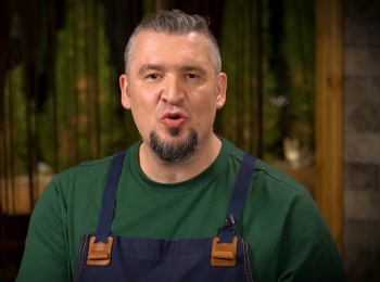 Сытная-кухня-Блинный-пирог-и-малиновый-сбитень