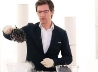 Теория-заговора-Модные-новинки