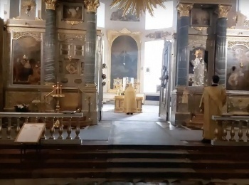 Трансляция-литургии-в-честь-праздника-Казанской-иконы-Божией-Матери-из-Казанского-собора-Прямая-трансляция