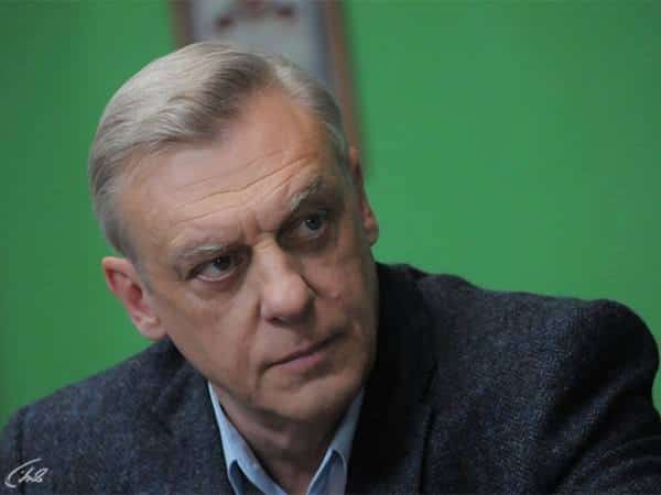 Улицы-разбитых-фонарей-14-Ядовитые-цветы