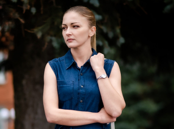 Вера больше не верит в принципы кадры