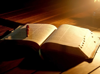 программа Надежда: Видео Библия Послание Петра: Глава 4