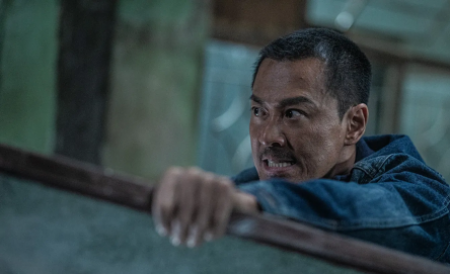 кадр из фильма Воины сумерек: Осада Коулуна