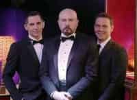 Высокие-ставки-Разобщение-Пешка-в-серьезной-игре-Места-хватит-на-всех-Выстрел