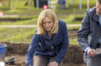 Загадка-Эммы-Филдинг:-Невидимая-сторона-2-серия