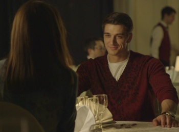 программа Россия 1: Золотая клетка