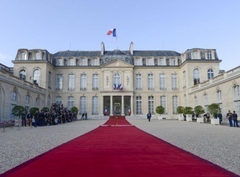 программа TV5: Élysée, les secrets d un palais