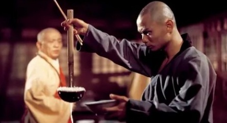 36 ступеней Шаолиня кадры