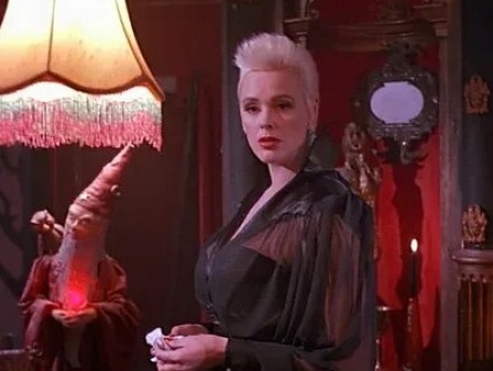 976 телефон зла 2 кадры