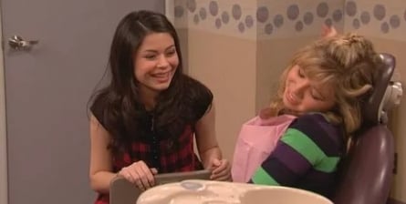 айКарли кадры