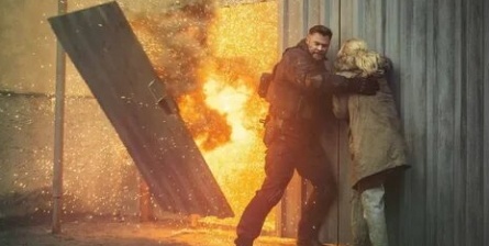 Страдания на съемочной площадке: почему актер Крис Хемсворт предпочитает боевики? кадры