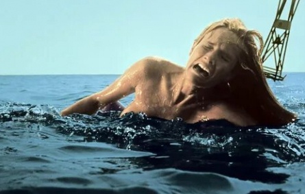 Акулий остров кадры