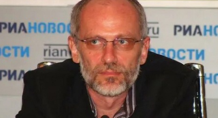 Александр Гордон попал в больницу с коронавирусом кадры Александр Гордон попал в больницу с коронавирусом кадры