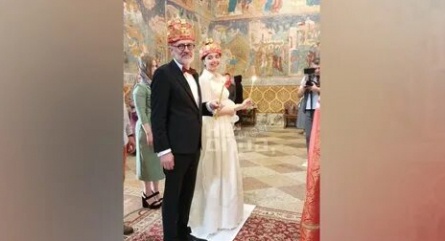 Александр Гордон тайно женился на студентке кадры