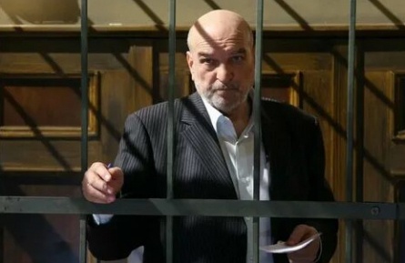 Алексей Петренко убережет людей от тюрьмы кадры Алексей Петренко убережет людей от тюрьмы кадры