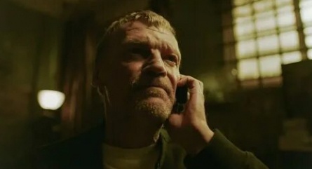Алексей Серебряков связался с Королевским убийцей кадры