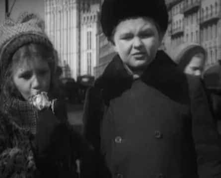 Алеша Птицын вырабатывает характер кадры Алеша Птицын вырабатывает характер кадры