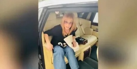 Алла Пугачева рассмеялась в лицо опасности кадры