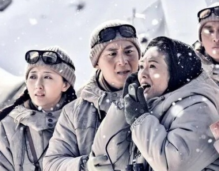 Альпинист кадры