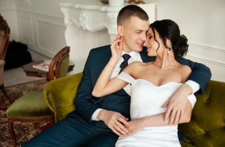 Творческий путь и личная жизнь Алёны Петровской: открываем тайны мужа и ребенка певицы кадры