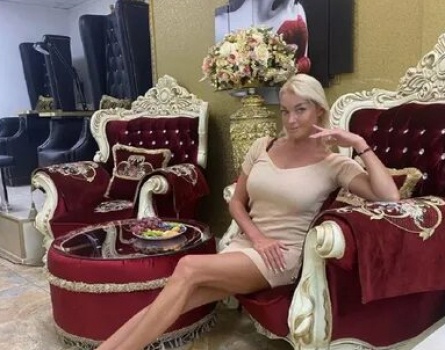 Анастасия Волочкова готовится к выпуску дебютного альбома кадры Анастасия Волочкова готовится к выпуску дебютного альбома кадры