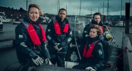 Анника кадры