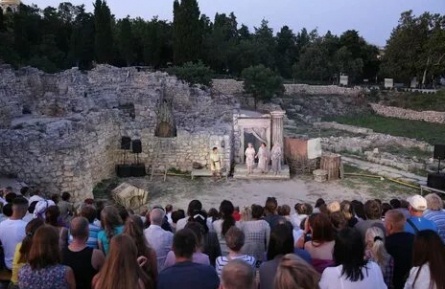 Античный театр. Херсонес кадры